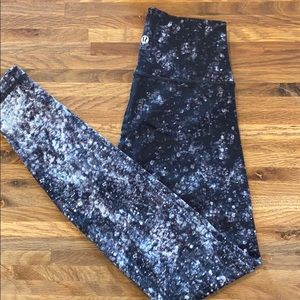 Lululemon High Rise Nulux Wonder Under 28” length